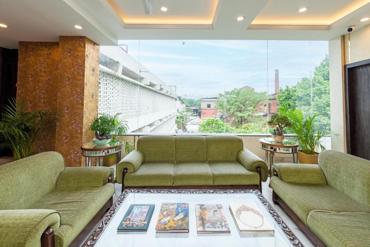 Hotel Casa Aishbagh Лакхнау Экстерьер фото